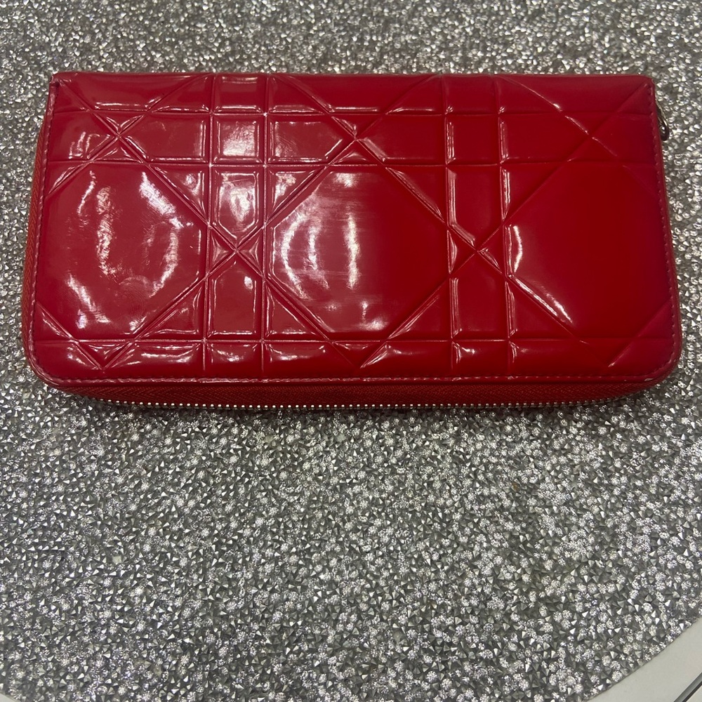 VTG Christian Dior red patent leather wallet